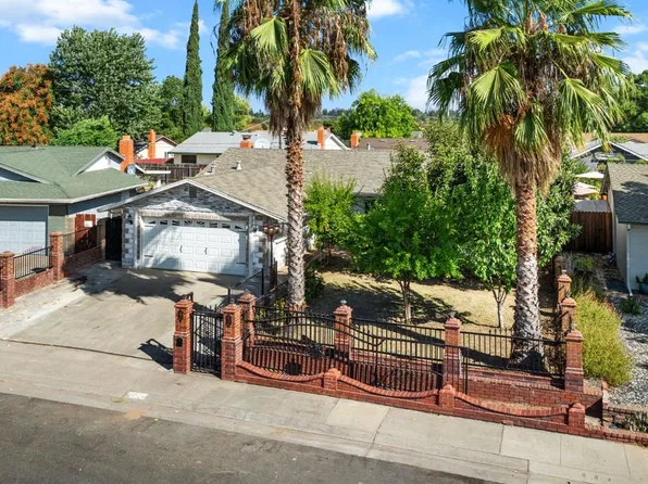 2424 El Lujo Way, Rancho Cordova, CA 95670