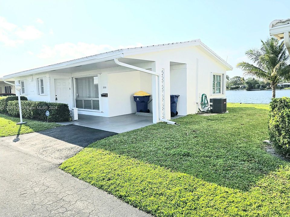 1st image of 2434 Carlyle Ln