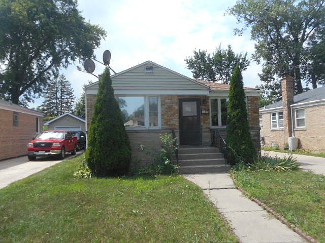 1st image of 328 50th Ave