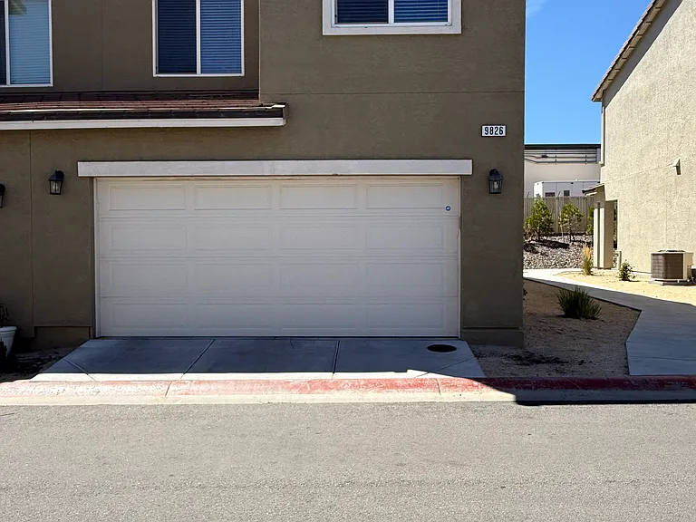 9826 Salty Dog Dr — Photo 4