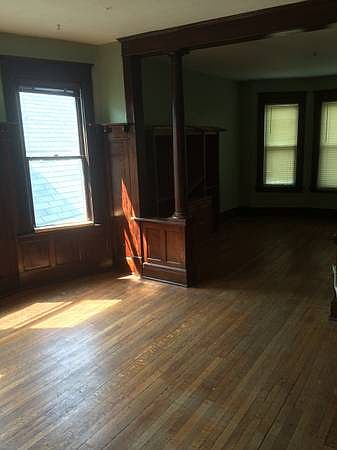 2nd image of 389 Plymouth Ave #2