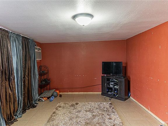5th image of 24210 Jackpot Blvd