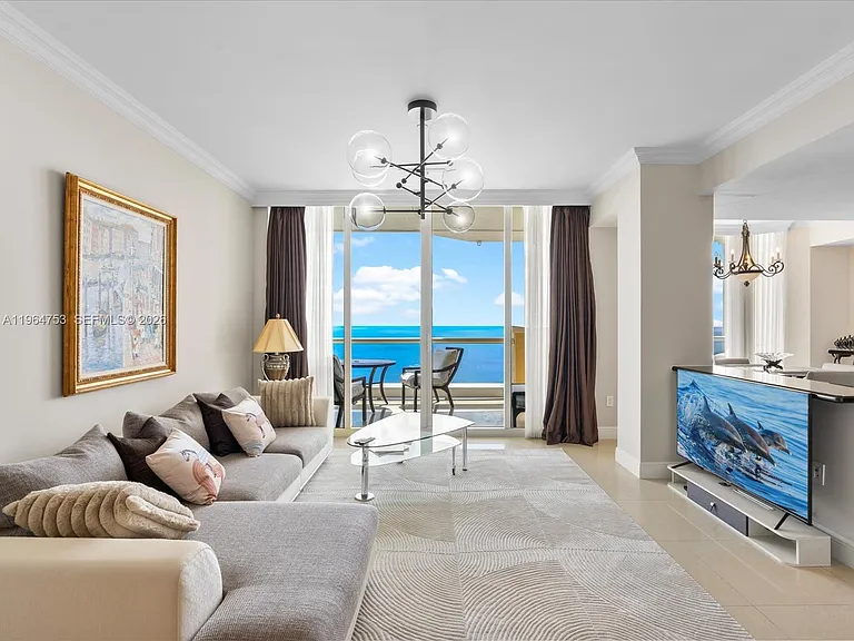 17875 Collins Ave #4405 — Photo 10