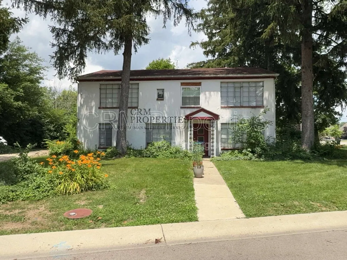 Building Photo - 2101 N Wheeling Ave #1