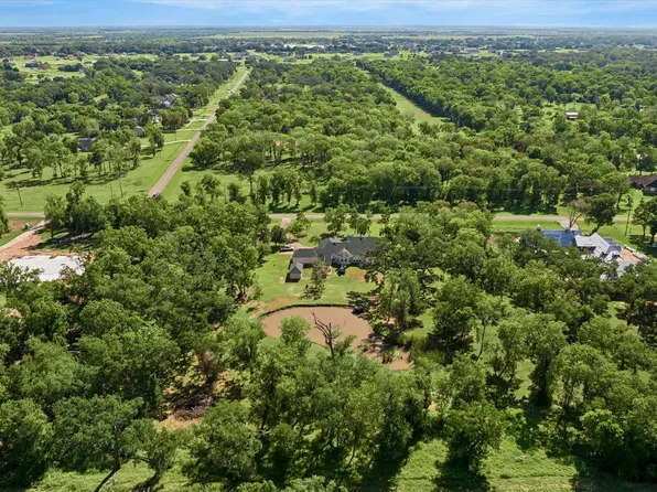 17502 Hamill Dr, Rosharon, TX 77583