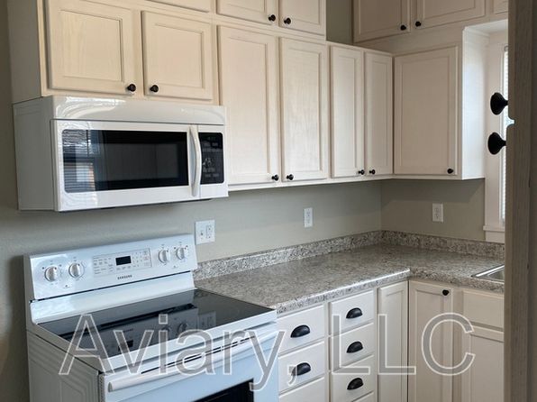 201 W Jefferson Ave #3