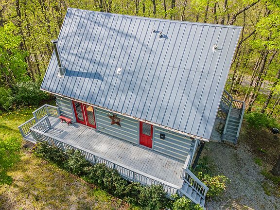 5th image of 1707 Sugar Ridge Rd