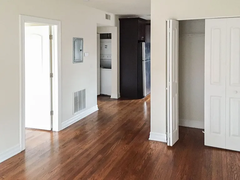 3808-16 N. Sheffield — Photo 38