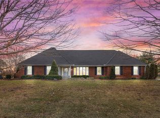 13023 Pratt Rd, Lees Summit, MO 64086