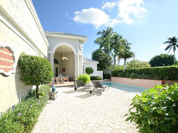 Home For Sale In Broken Sound Country Club