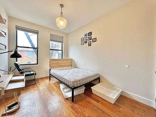 Rented by Doorway NYC, LLC | media 12