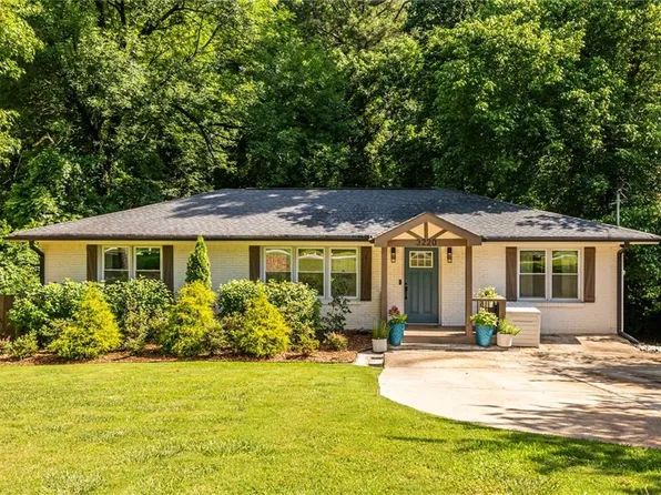 3220 Robin Rd, Decatur, GA 30032