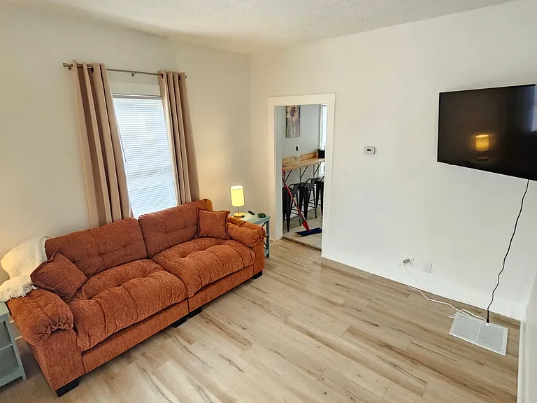 1814 Hercules Ave — Photo 7