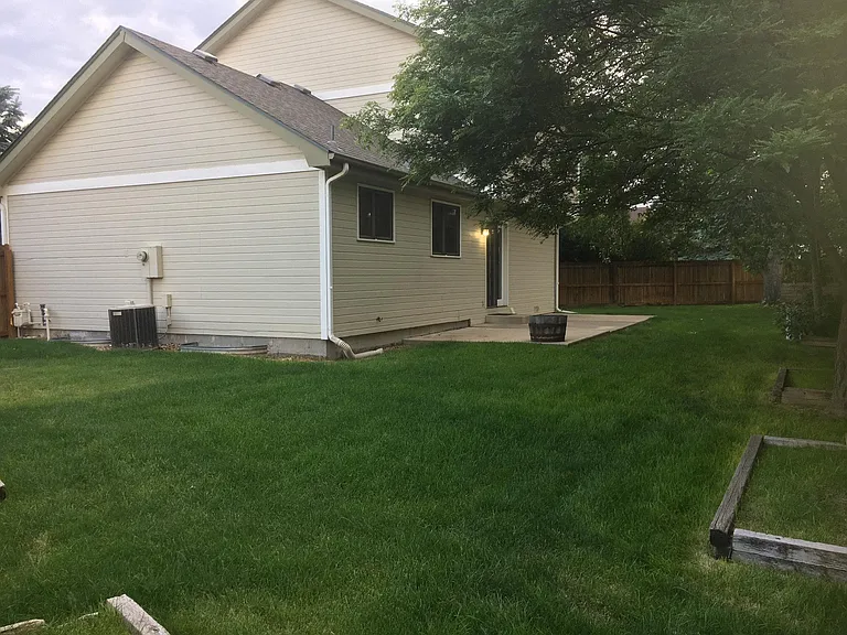 4212 Flatiron Ct — Photo 31