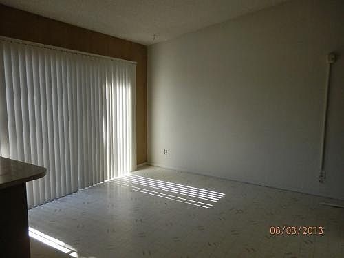 4th image of 6862 Kittery Ave