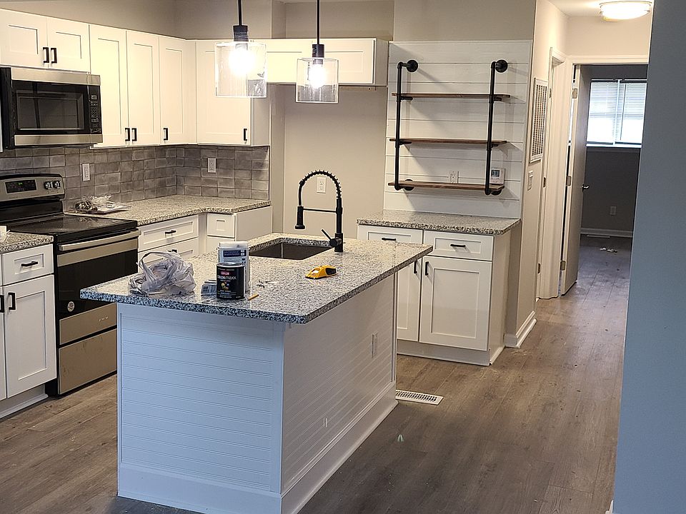 Kitchen almost finished in 2023