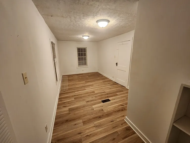 254 Magazine St — Photo 6