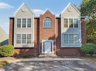 1111 Pocono Trl Unit A, Ballwin, MO 63021