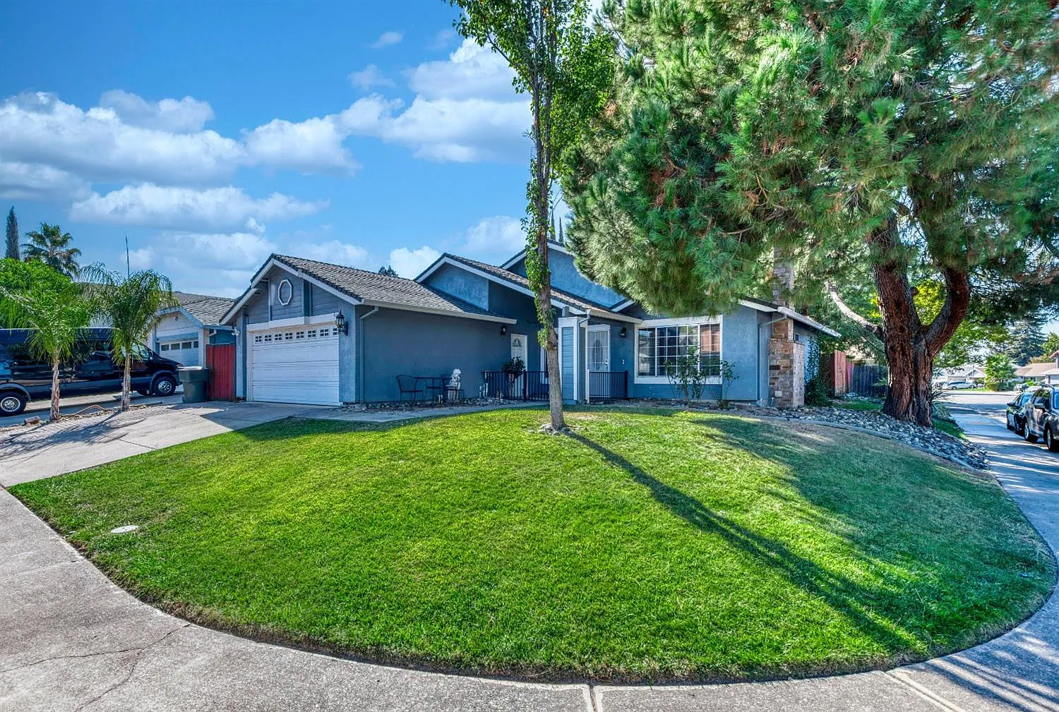 4810 Image Way photo 1