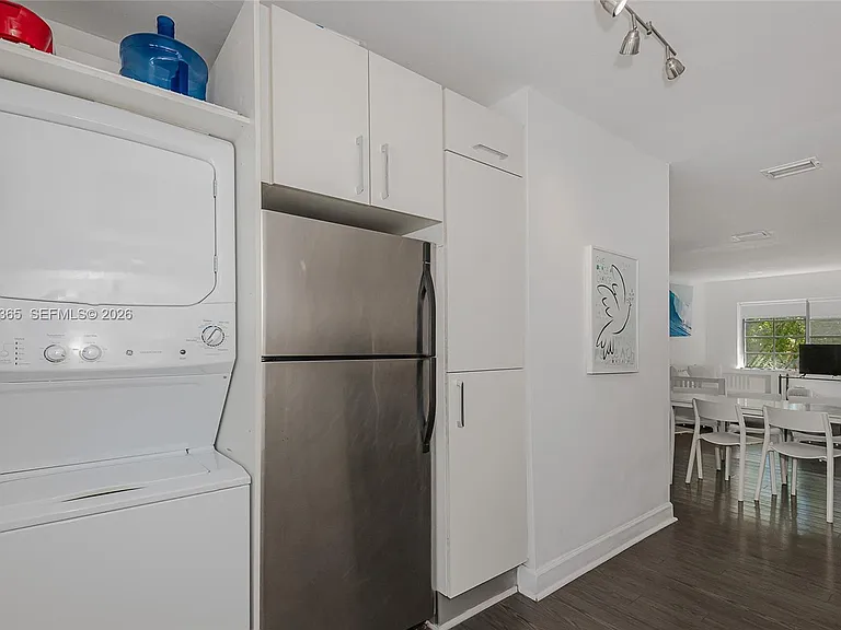 1005 9th St #2 — Photo 20