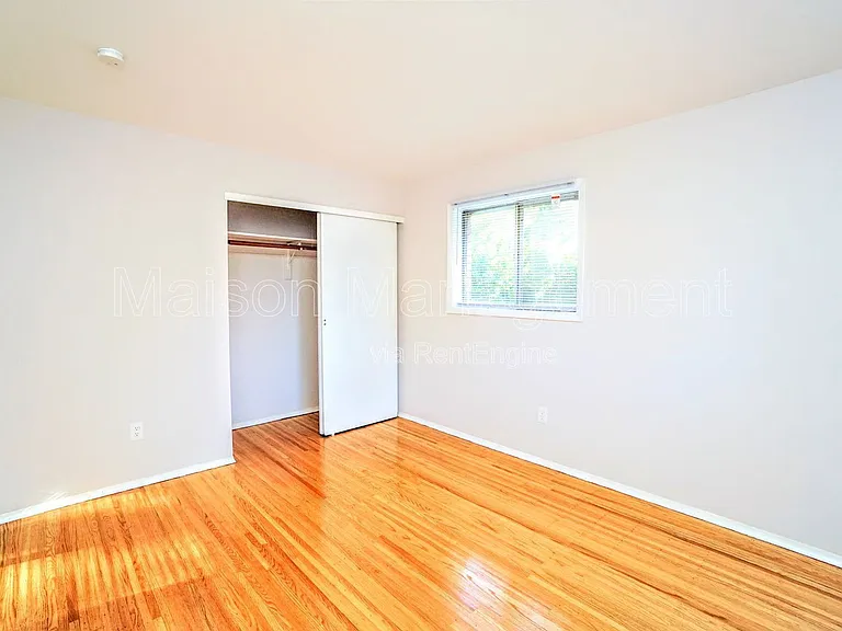 138-154 Woodhill Dr — Photo 8