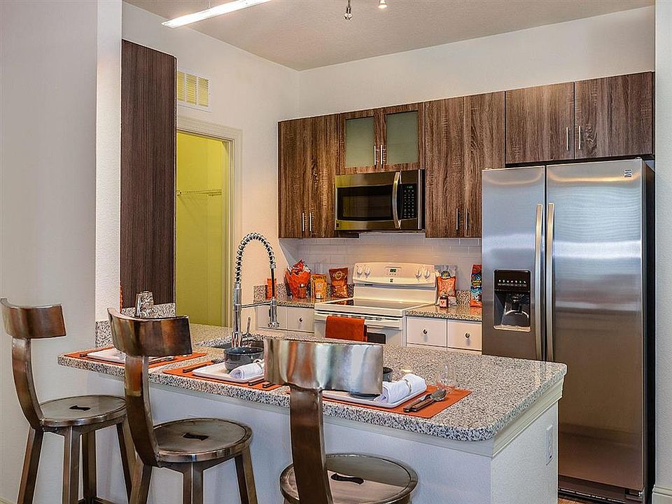 EOS Apartments Kitchen