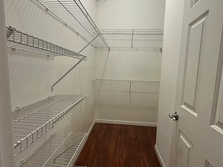 216 Blue Grass Cir — Photo 10