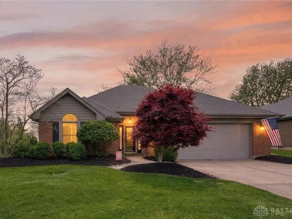 1576 Rockleigh Rd, Dayton, OH 45458