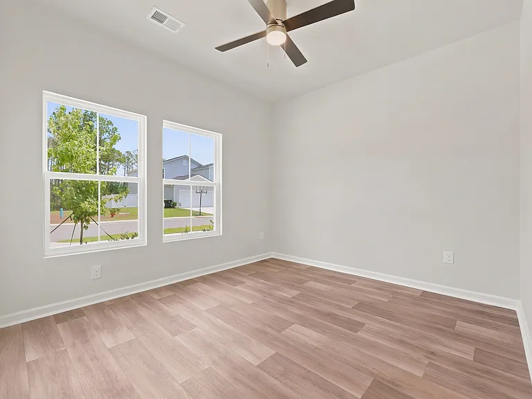 1145 Tibetan St — Photo 13