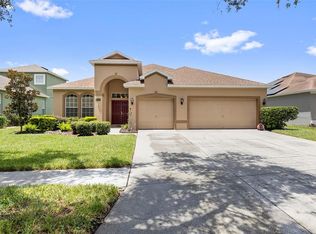 9505 Laurel Ledge Dr, Riverview, FL 33569