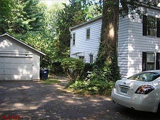 3rd image of 110 N Elizabeth Ave