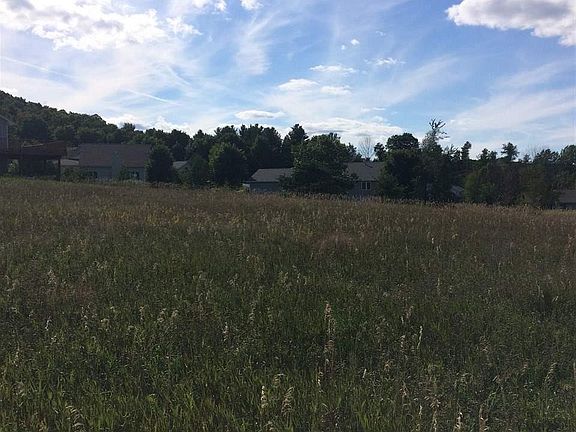 4th image of S Timberlee Dr