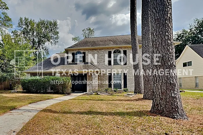 5307 Summerfield Ln