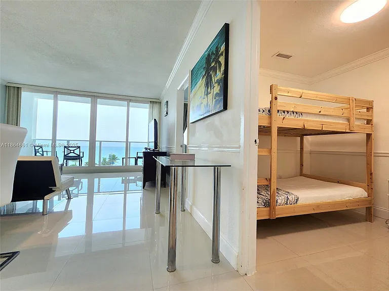 3505 S Ocean Dr #707 — Photo 14