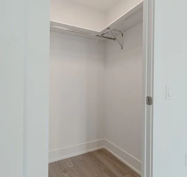 858 Dupont St #702 — Photo 24