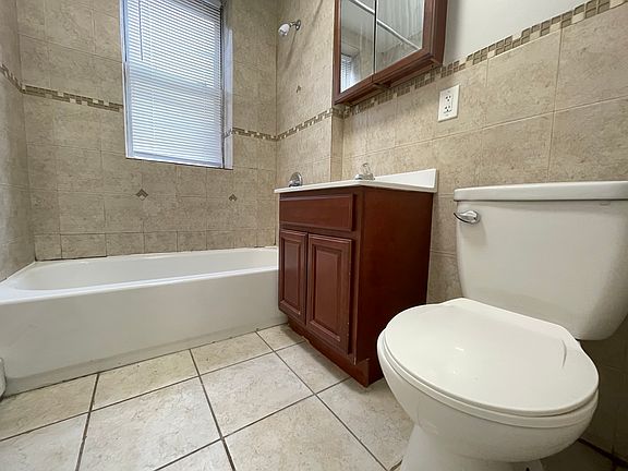 3rd image of 6208 Palisade Ave #12E