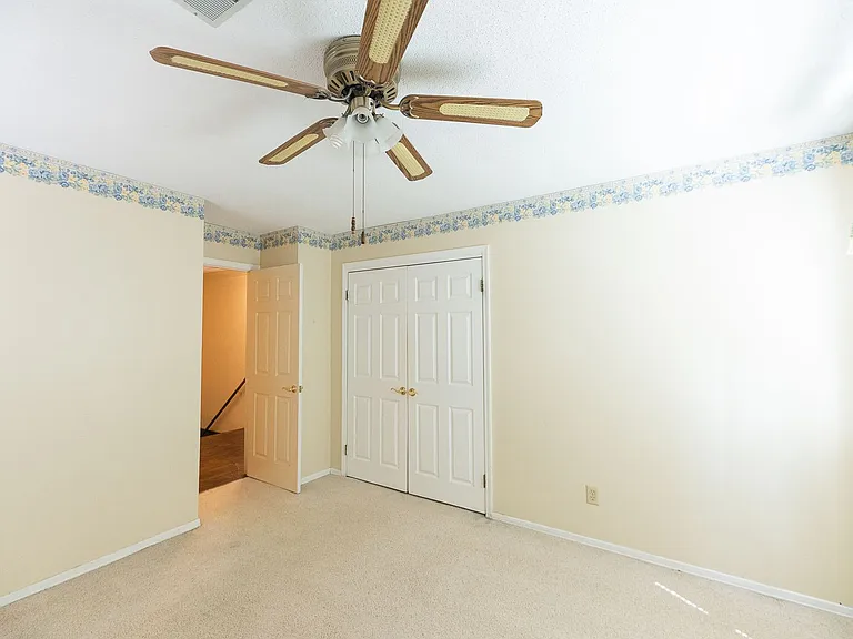 5517 Robinridge Rd — Photo 37