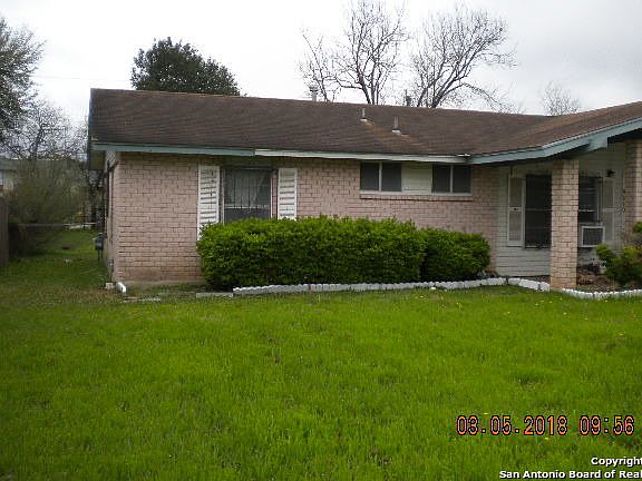 2nd image of 4410 Seabreeze Dr