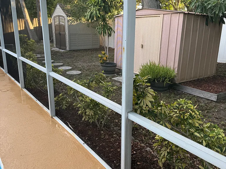 Simmons Dr — Photo 11