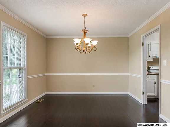 5th image of 101 Jenni Leigh Dr