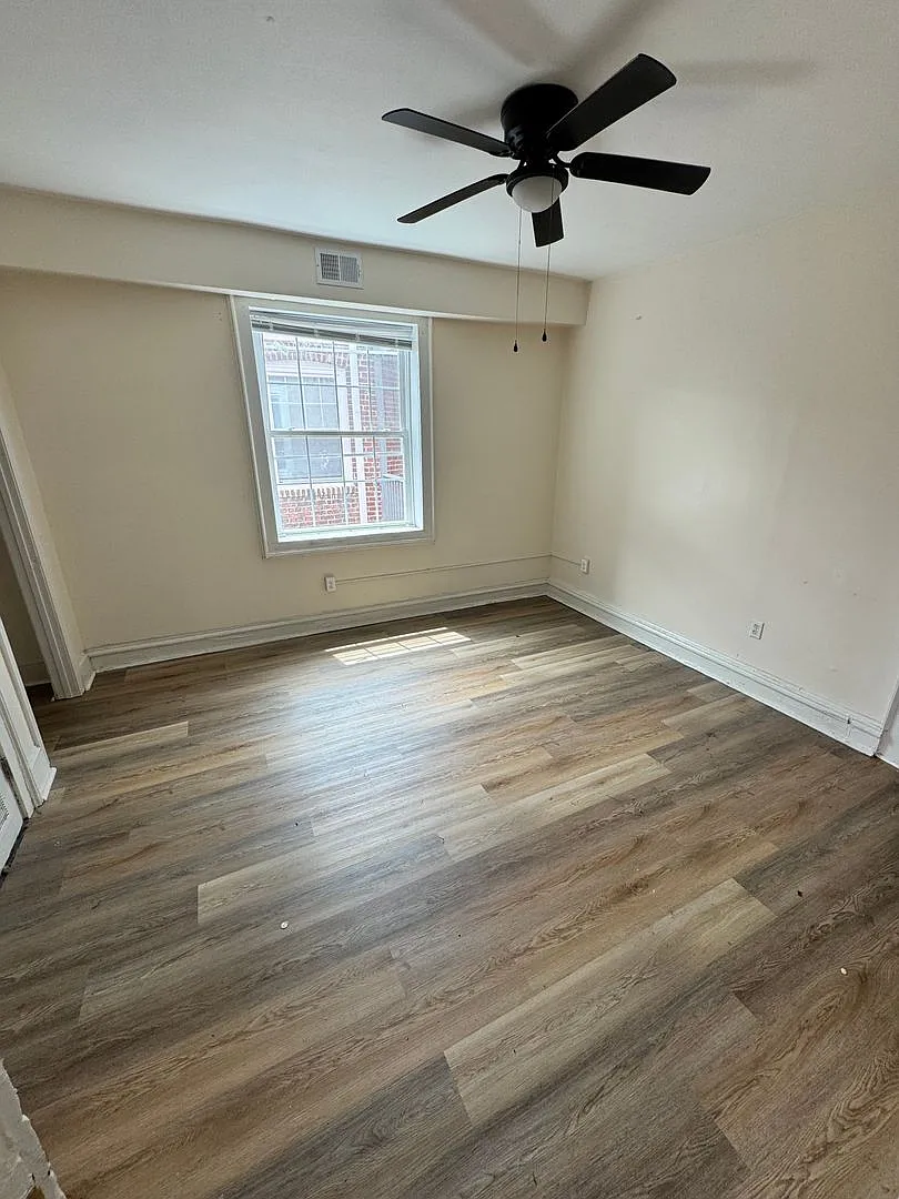 808 N Arthur Ashe Blvd — Photo 3