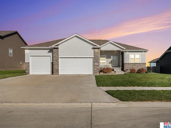 16856 Doreen St, Gretna, NE 68028