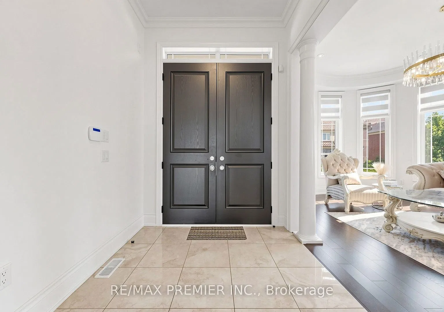 7 bed, $6,950 — Photo 4
