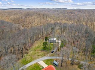 117 Red Bud Ln, Hilham, TN 38568