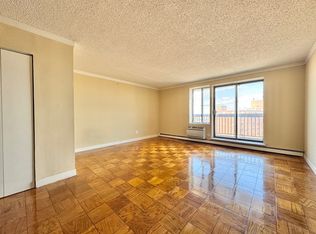 14015 34th Ave #1, Flushing, NY 11354