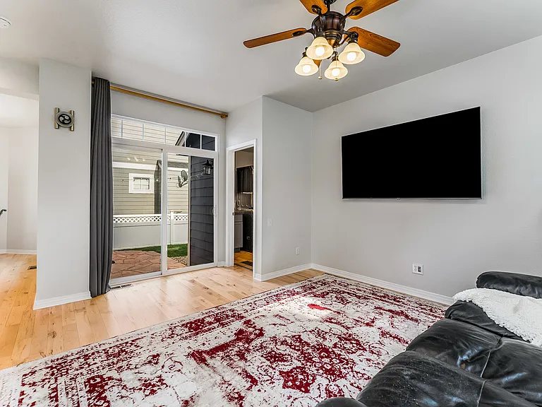 2627 Rock Creek Dr — Photo 10
