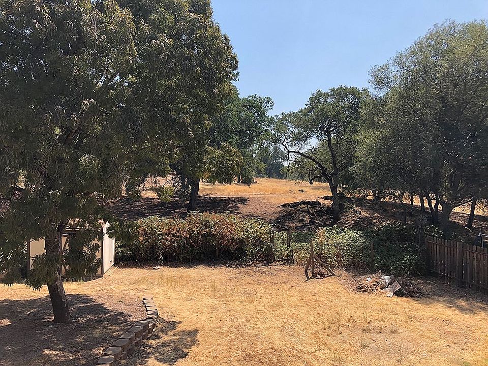 2nd image of 1632 American River Trl