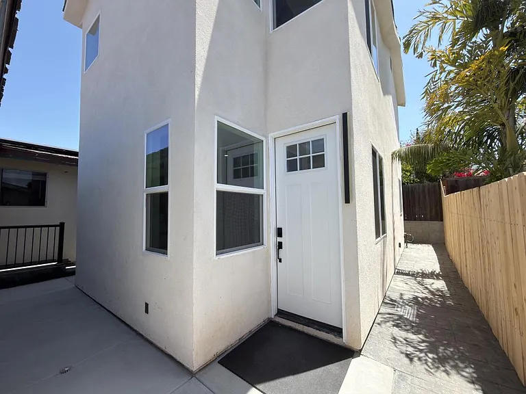 5337 Saxon St — Photo 16