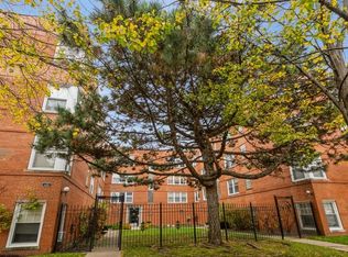 2408 W Farragut Ave APT 3B, Chicago, IL 60625