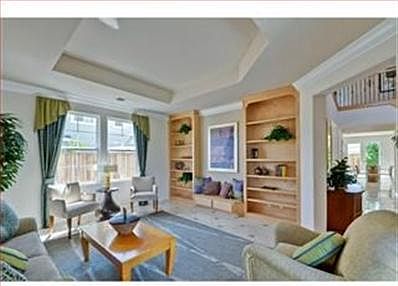 4th image of 1210 Sunrise Dr